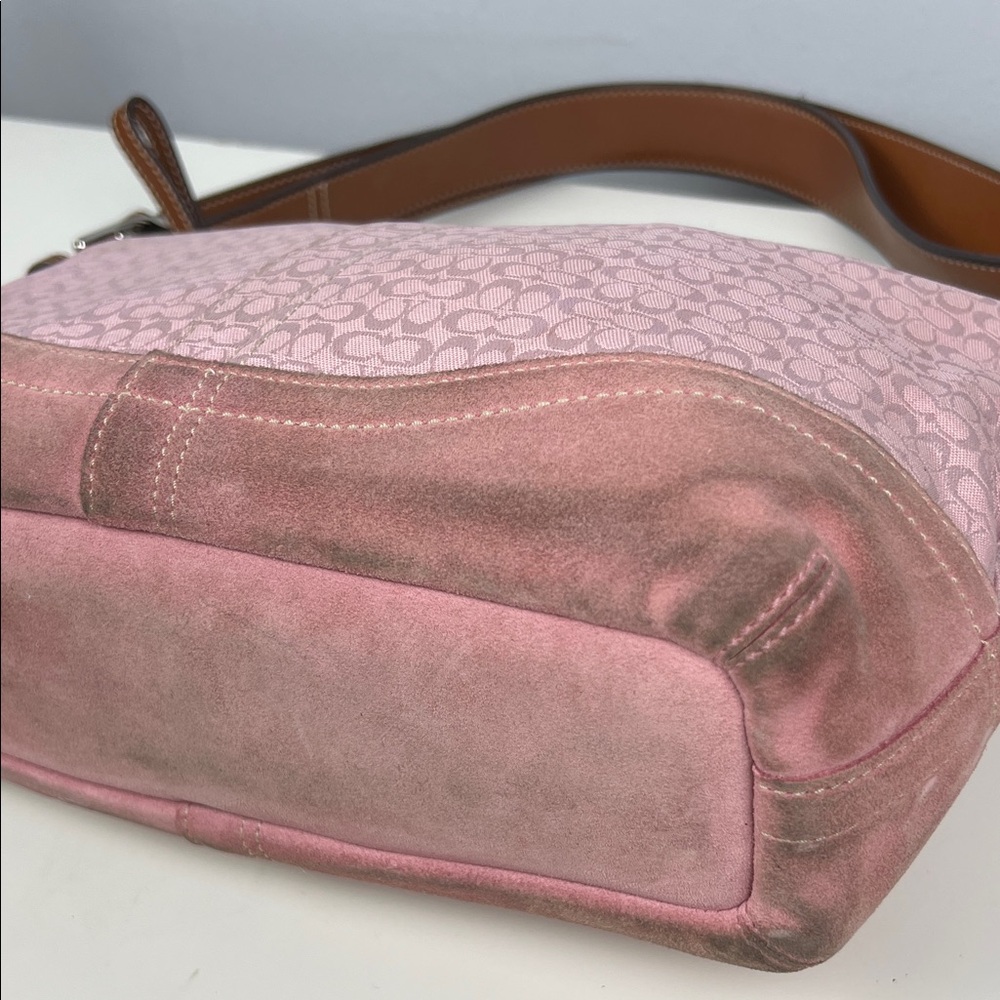 Coach Y2K Baby Pink Signature Monogram Suede Jacquard Hobo Shoulder Bag F10945 - Picture 5 of 16